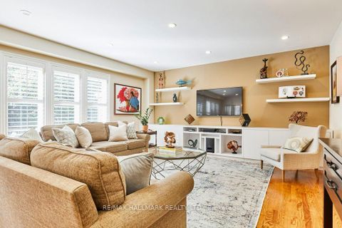 Photo 13 at 106 Kimbark Boulevard, Nortown, Toronto