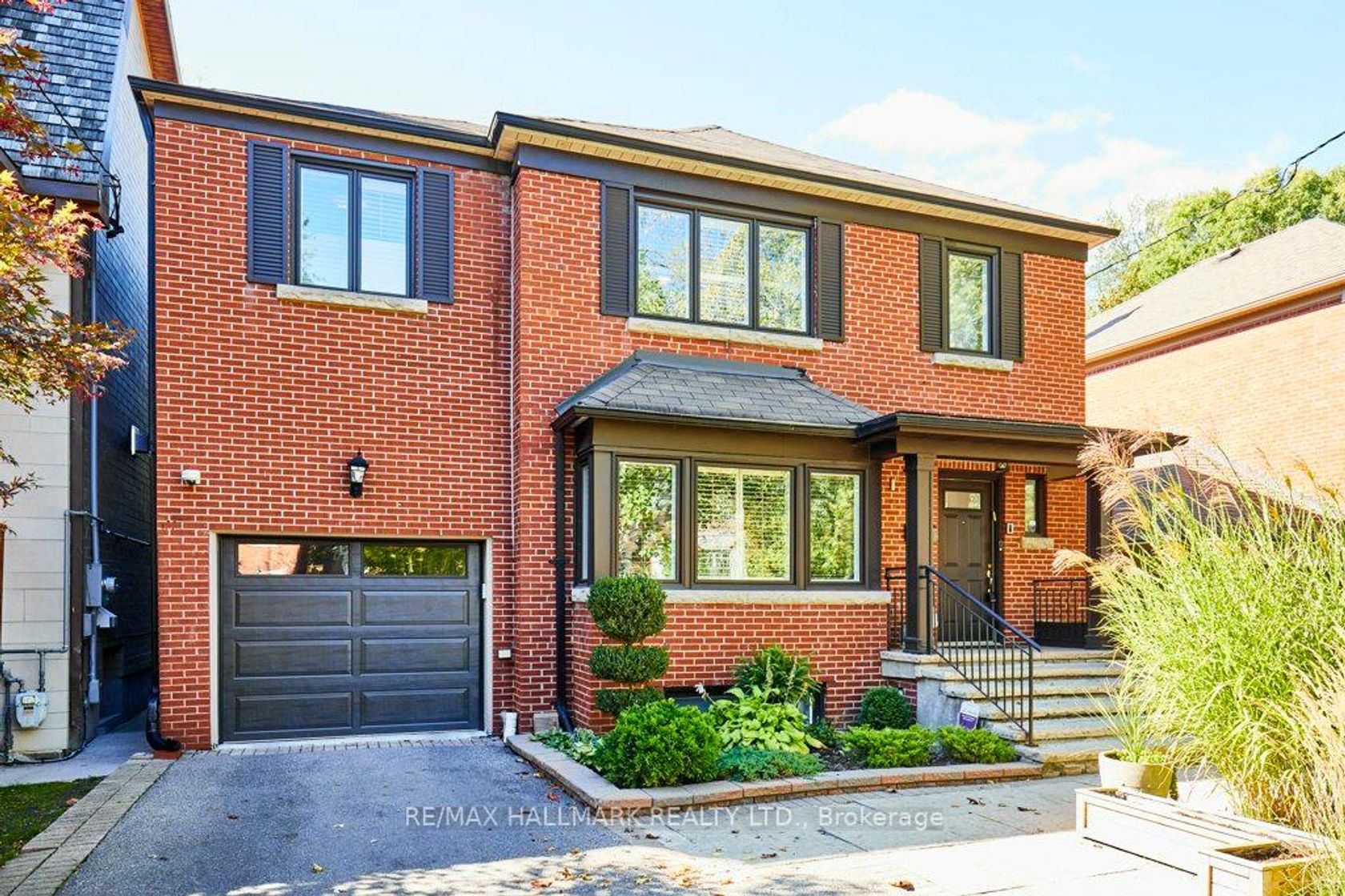 106 Kimbark Boulevard, Nortown, Toronto 