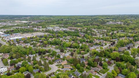 Photo 41 at 43 Stoddart Drive, Aurora Highlands, Aurora