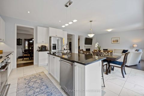 Photo 21 at 40 Mersey Street, Kleinburg, Vaughan