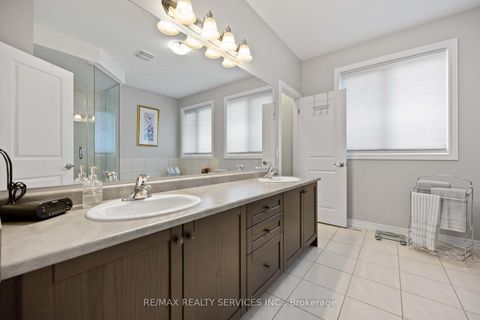 Photo 42 at 40 Mersey Street, Kleinburg, Vaughan