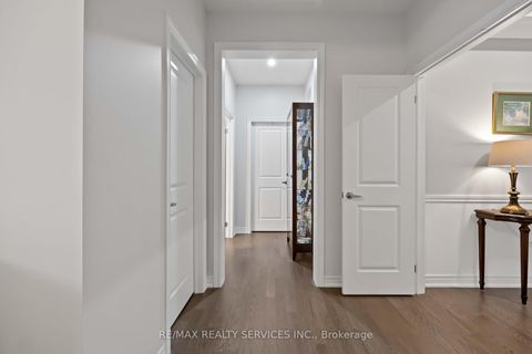 Photo 44 at 40 Mersey Street, Kleinburg, Vaughan