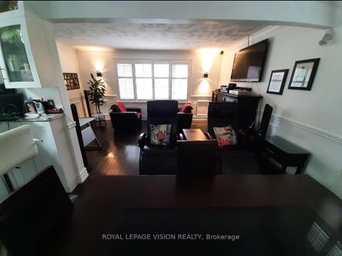 Photo 9 at 52 Ellendale Drive, Dorset Park, Toronto Photo 9 at 52 Ellendale Drive, Dorset Park, Toronto