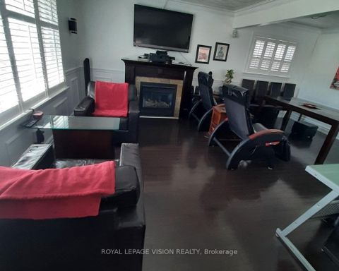 Photo 29 at 52 Ellendale Drive, Dorset Park, Toronto