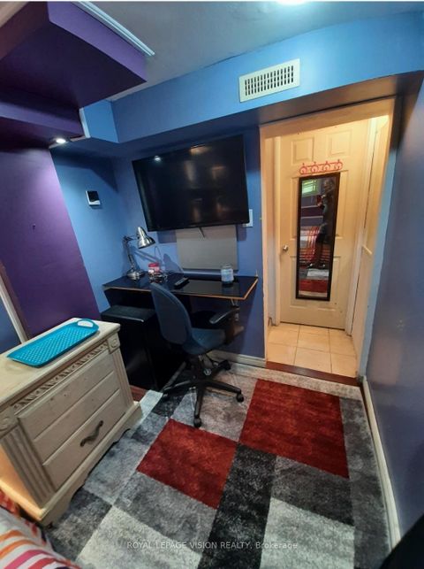 Photo 45 at 52 Ellendale Drive, Dorset Park, Toronto Photo 45 at 52 Ellendale Drive, Dorset Park, Toronto