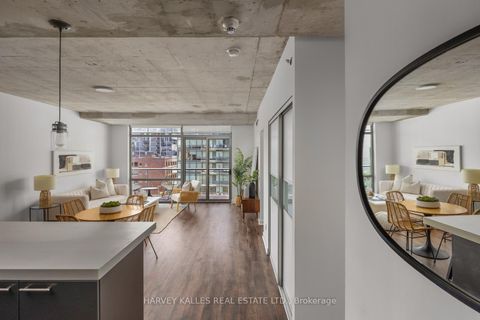 Photo 10 at 723 - 55 Stewart Street, Waterfront Communities C1, Toronto