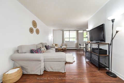 Photo 8 at 207 - 1950 Kennedy Road, Dorset Park, Toronto