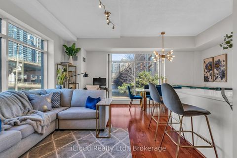 Photo 1 at 210E - 500 Queens Quay W, Waterfront Communities C1, Toronto