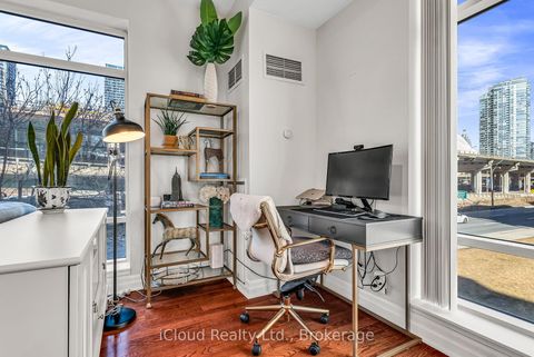 Photo 10 at 210E - 500 Queens Quay W, Waterfront Communities C1, Toronto