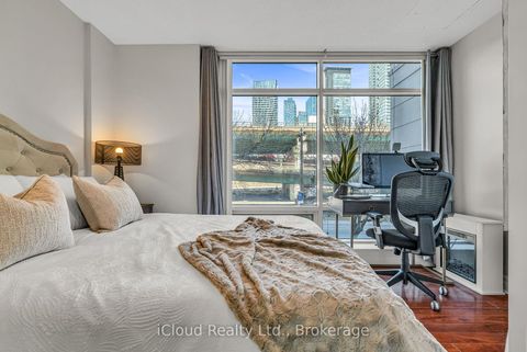 Photo 24 at 210E - 500 Queens Quay W, Waterfront Communities C1, Toronto