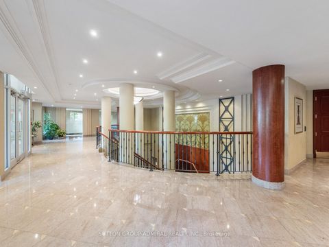 Photo 2 at 520 - 11 William Carson Crescent, Windfields, Toronto