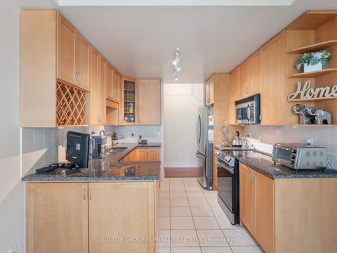 Photo 9 at 520 - 11 William Carson Crescent, Windfields, Toronto