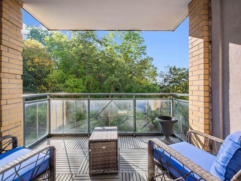 Photo 13 at 520 - 11 William Carson Crescent, Windfields, Toronto