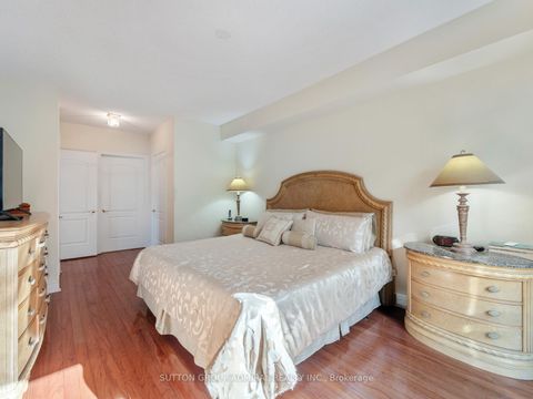 Photo 20 at 520 - 11 William Carson Crescent, Windfields, Toronto