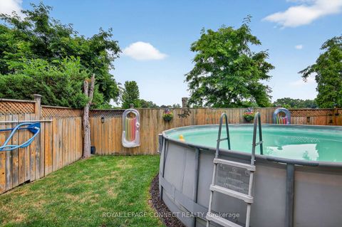Photo 41 at 22 Crawford Rose Drive, Aurora Heights, Aurora