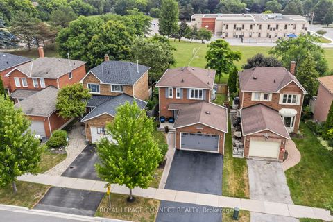 Photo 47 at 22 Crawford Rose Drive, Aurora Heights, Aurora