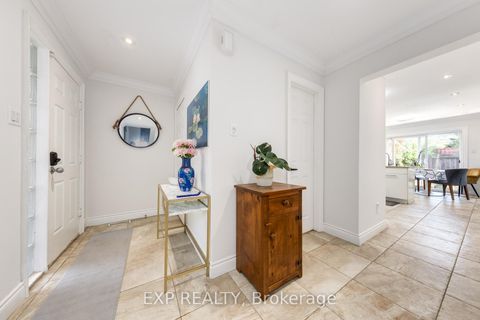 Photo 8 at 158 Millcroft Way, Brownridge, Vaughan