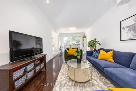 Photo 10 at 158 Millcroft Way, Brownridge, Vaughan