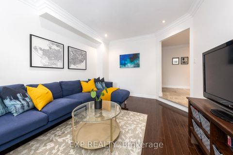 Photo 11 at 158 Millcroft Way, Brownridge, Vaughan