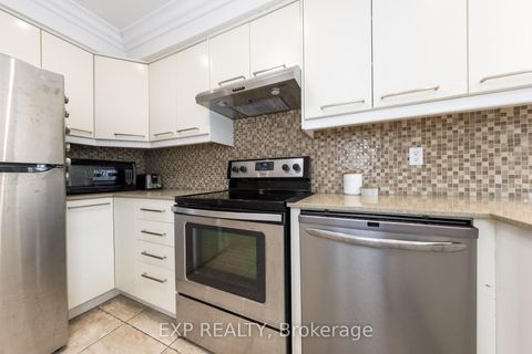 Photo 17 at 158 Millcroft Way, Brownridge, Vaughan Photo 17 at 158 Millcroft Way, Brownridge, Vaughan