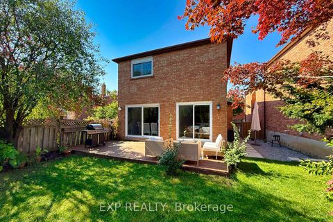 Photo 47 at 158 Millcroft Way, Brownridge, Vaughan