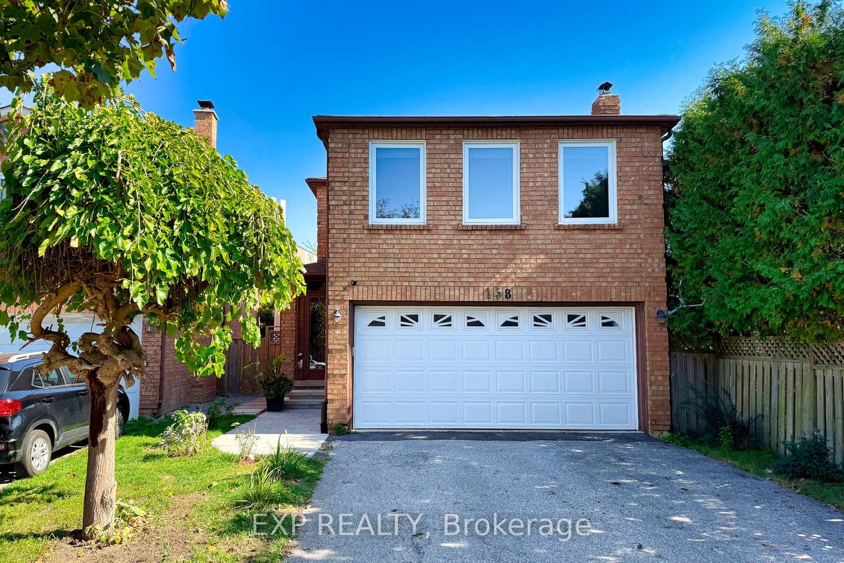 158 Millcroft Way, Brownridge, Vaughan 