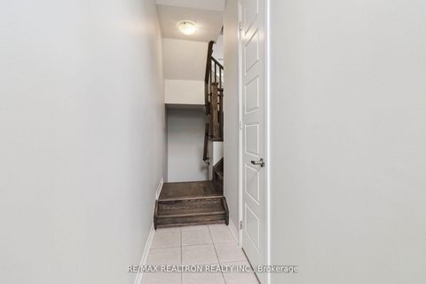 Photo 5 at 170 Frederick Tisdale Drive, CFB, Toronto