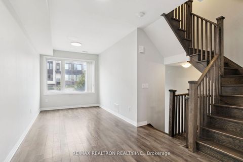 Photo 7 at 170 Frederick Tisdale Drive, CFB, Toronto