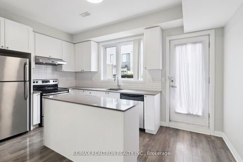 Photo 11 at 170 Frederick Tisdale Drive, CFB, Toronto