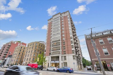 Photo 37 at 1001 - 60 St.Clair Avenue W, St. Clair, Toronto