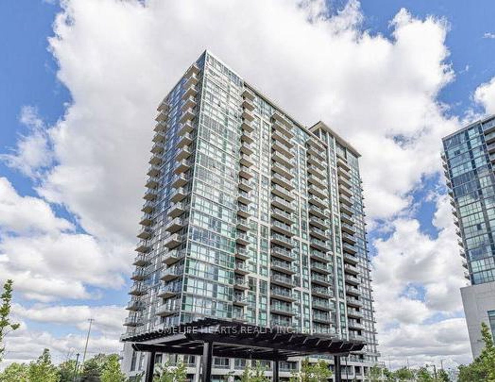 216 - 349 Rathburn Road, Creditview, Mississauga 