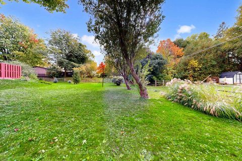 Photo 32 at 78 Belfry Drive, Leslie Valley, Newmarket