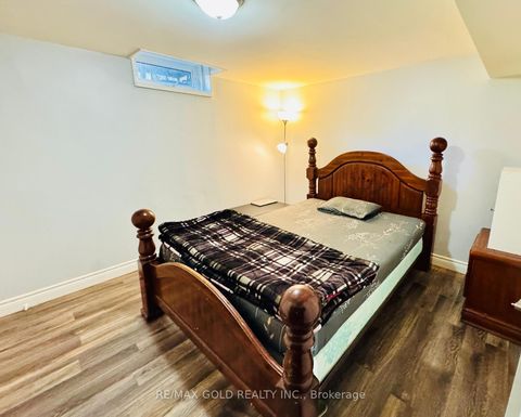 Photo 18 at 140 Quantrell Trail, Malvern, Toronto Photo 18 at 140 Quantrell Trail, Malvern, Toronto