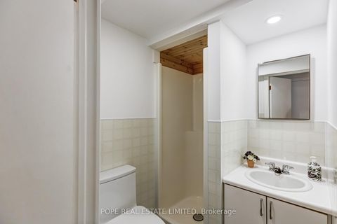 Photo 28 at 35 Tofield Crescent, Kipling, Toronto