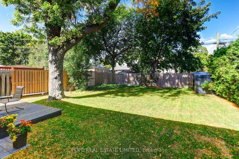 Photo 30 at 35 Tofield Crescent, Kipling, Toronto