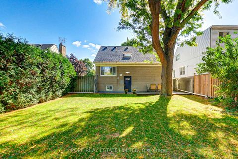Photo 32 at 35 Tofield Crescent, Kipling, Toronto