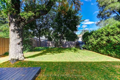 Photo 34 at 35 Tofield Crescent, Kipling, Toronto