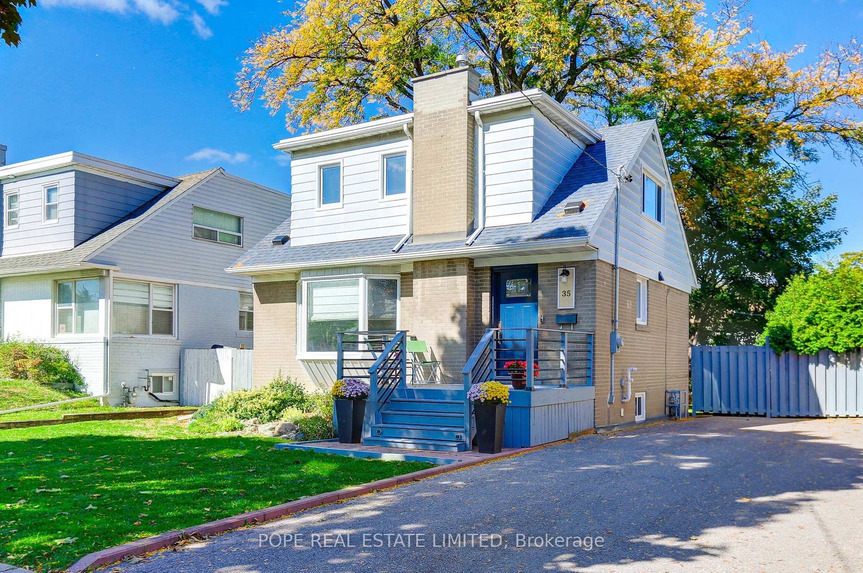 35 Tofield Crescent, Kipling, Toronto 