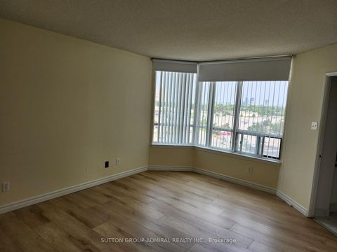 Photo 17 at 910 - 120 Promenade Circle, Brownridge, Vaughan