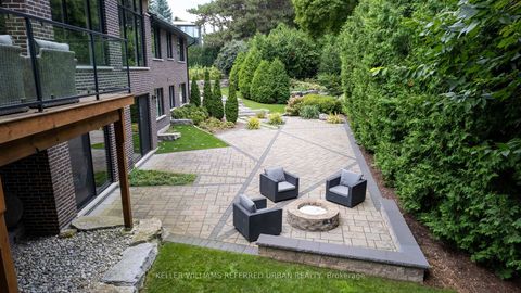 Photo 14 at 18 Plumbstead Court, Rosethorn, Toronto Photo 14 at 18 Plumbstead Court, Rosethorn, Toronto