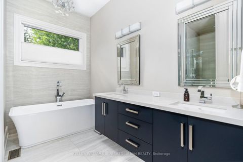 Photo 30 at 18 Plumbstead Court, Rosethorn, Toronto