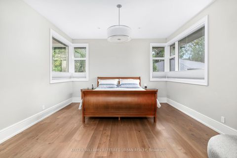 Photo 32 at 18 Plumbstead Court, Rosethorn, Toronto