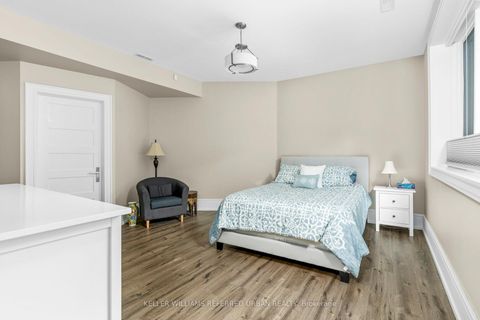 Photo 38 at 18 Plumbstead Court, Rosethorn, Toronto