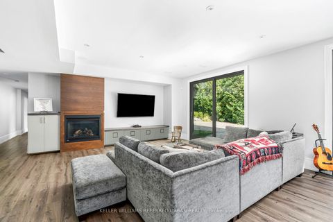 Photo 41 at 18 Plumbstead Court, Rosethorn, Toronto