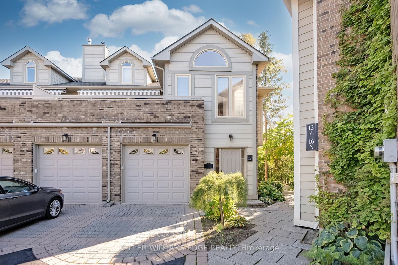 19 - 3230 New Street, Roseland, Burlington 