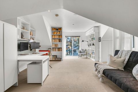 Photo 38 at 435 Ontario Street, Moss Park, Toronto