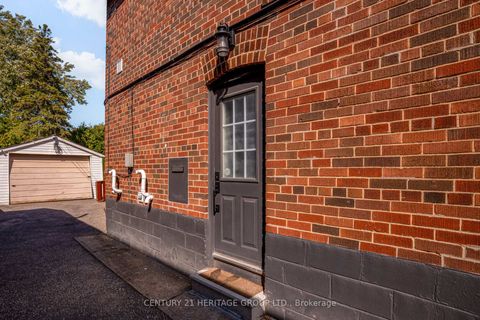 Photo 3 at 576 Broadway Avenue, Leaside, Toronto