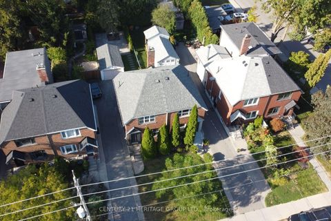 Photo 36 at 576 Broadway Avenue, Leaside, Toronto