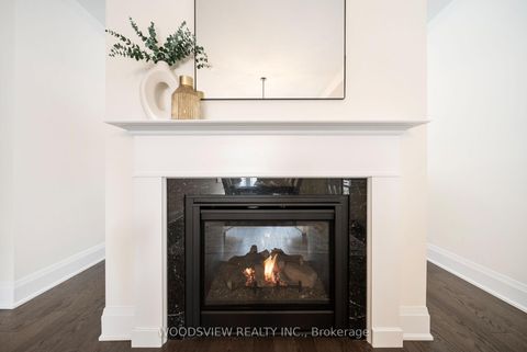 Photo 7 at 9 Ballantyne Boulevard, Vellore Village, Vaughan