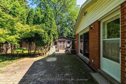 Photo 34 at 145 Wolfdale Avenue, SW Southwest, Oakville